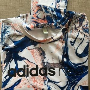 Adidas neo set size large✨😍👑✨✨